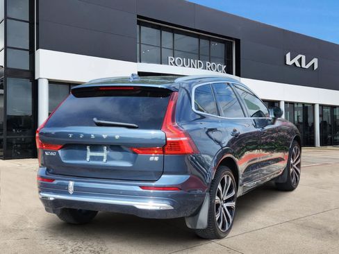 Used 2023 Volvo XC60 B5 Ultimate w/ Climate Package FWD image 6