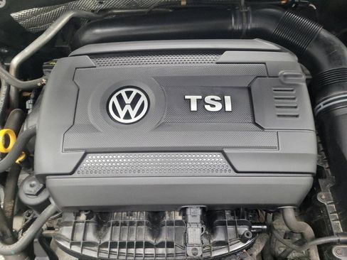 Used 2017 Volkswagen Jetta SEL FWD image 30