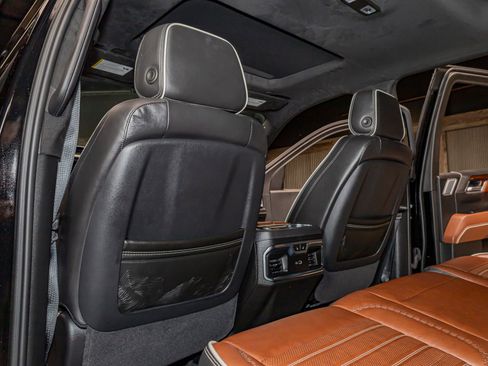 Used 2025 GMC Sierra 1500 Denali Ultimate image 19