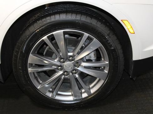 Certified 2024 Cadillac XT5 Premium Luxury AWD/4WD image 36