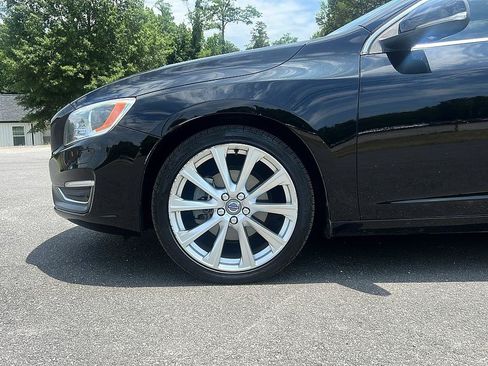 Used 2016 Volvo S60 T5 Inscription Platinum FWD image 21