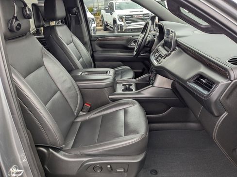 Used 2021 Chevrolet Tahoe Z71 w/ Rear Media and Nav Package image 30