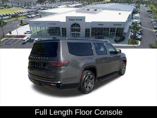 Certified 2024 Jeep Wagoneer L Series II w/ Flexible Seating Group AWD/4WD image 5