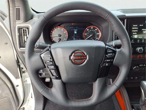 New 2026 Nissan Frontier Pro-X w/ Pro-X Convenience Package RWD image 17