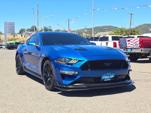 Used 2018 Ford Mustang GT RWD image 7