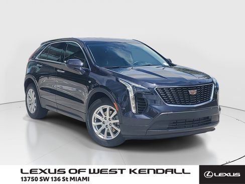 Used 2023 Cadillac XT4 Luxury FWD image 1