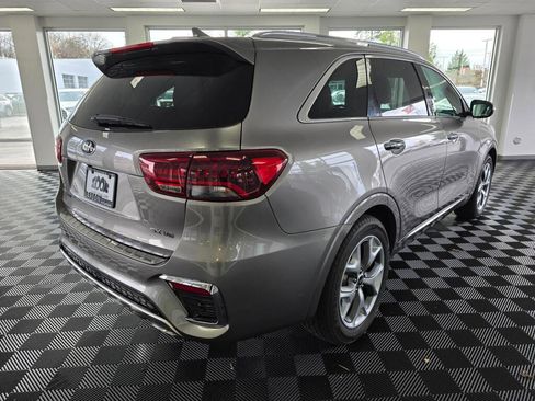Used 2019 Kia Sorento SX image 4