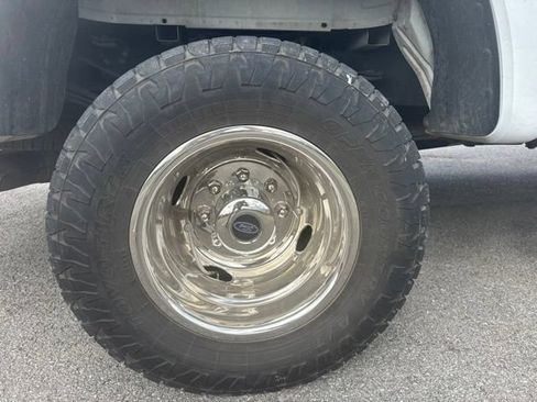 Used 2019 Ford F350 XLT AWD/4WD image 7