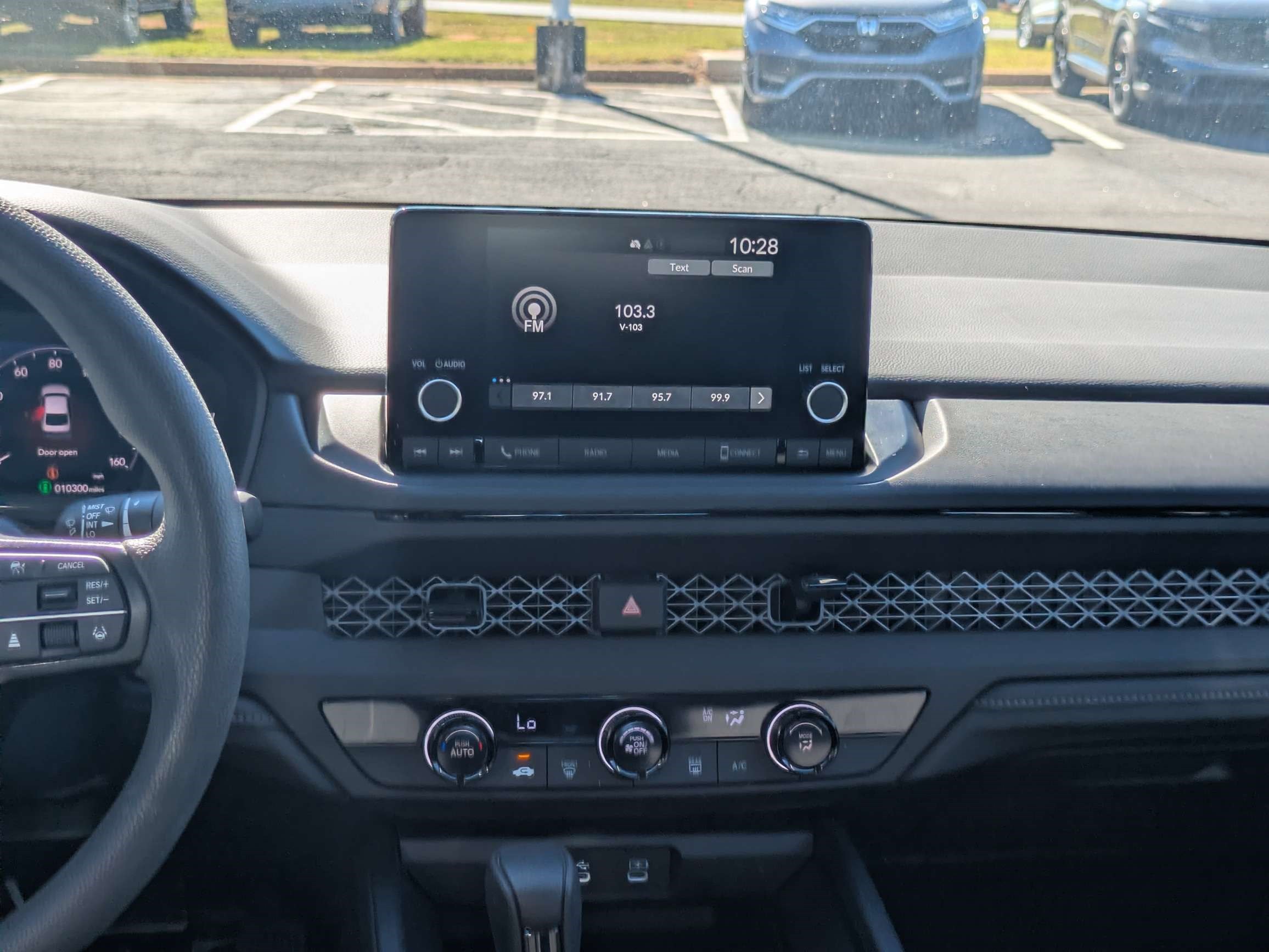 Certified 2025 Honda Accord LX image 24
