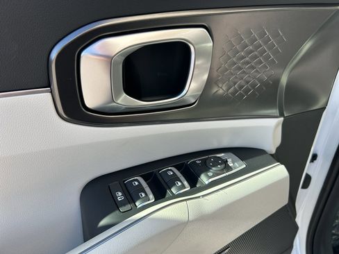 New 2026 Kia Sorento EX AWD/4WD image 19