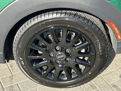 Used 2020 MINI Cooper 2-Door Hardtop image 26