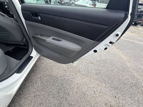 Used 2007 Toyota Prius FWD image 47