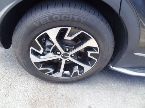 Used 2023 Kia Sportage EX FWD image 13