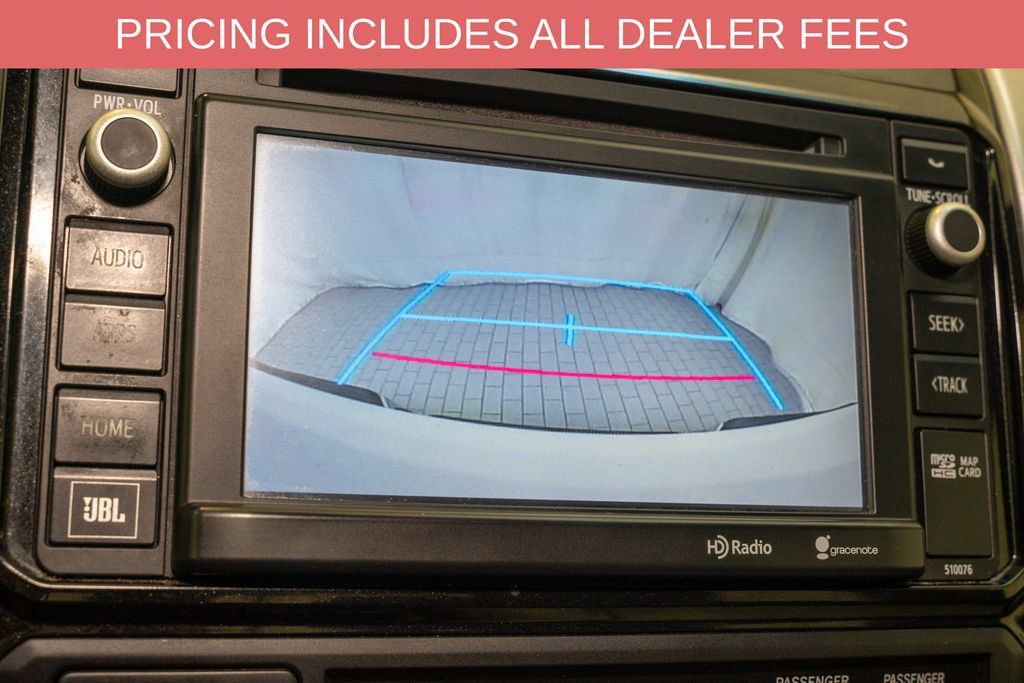 Used 2015 Toyota Tacoma 4x4 Double Cab w/ Limited Package image 13