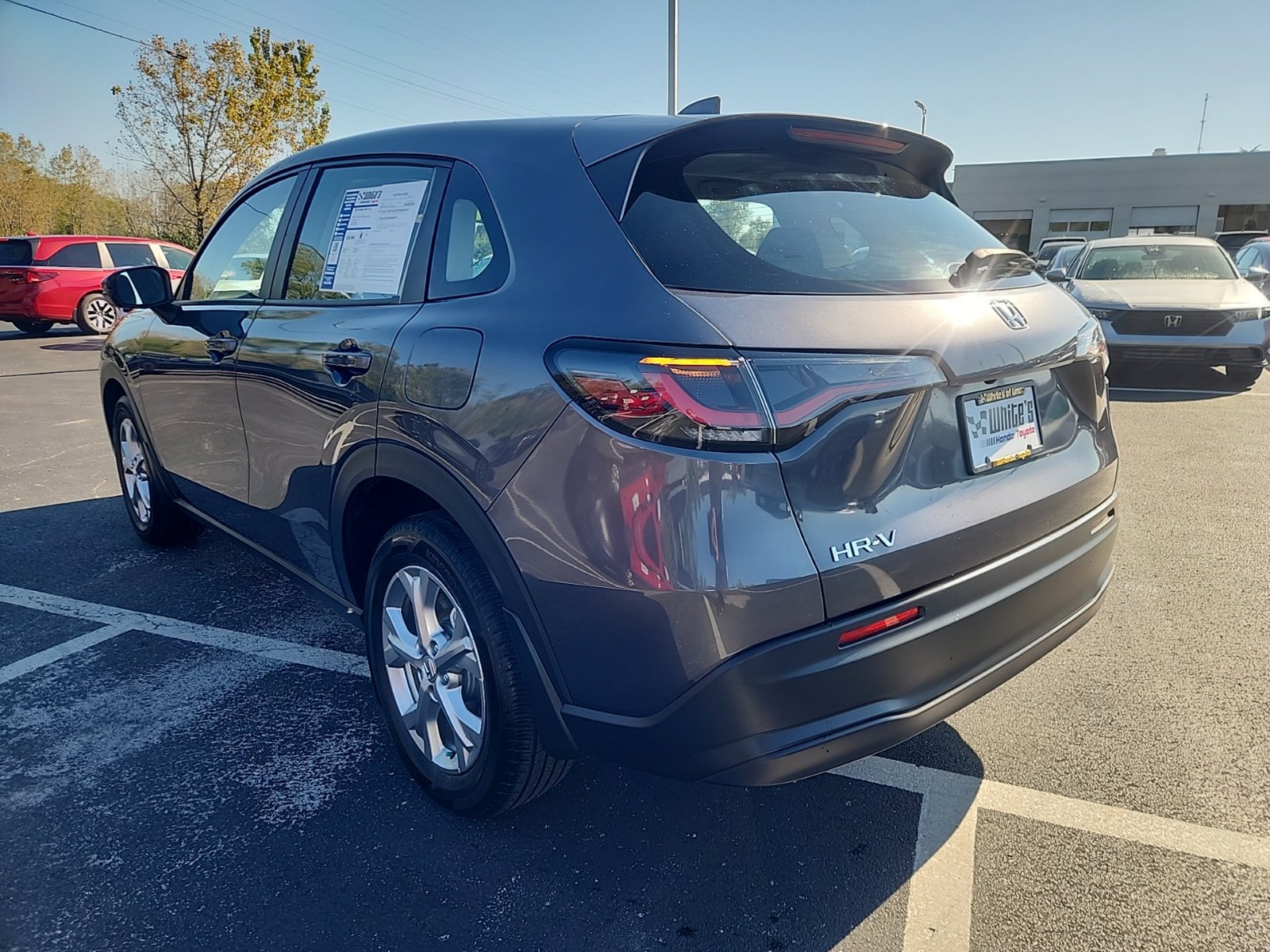 Used 2024 Honda HR-V LX image 4