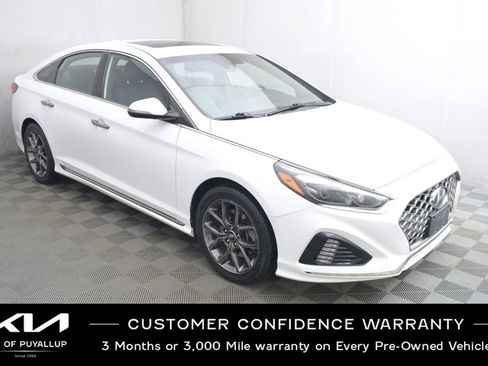 Used 2018 Hyundai Sonata Limited image 3