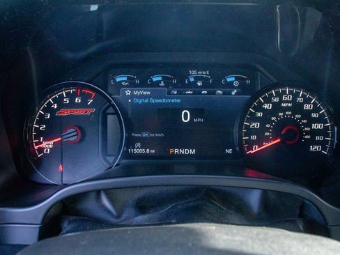 Used 2018 Ford F150 Lariat w/ Equipment Group 502A Luxury image 13