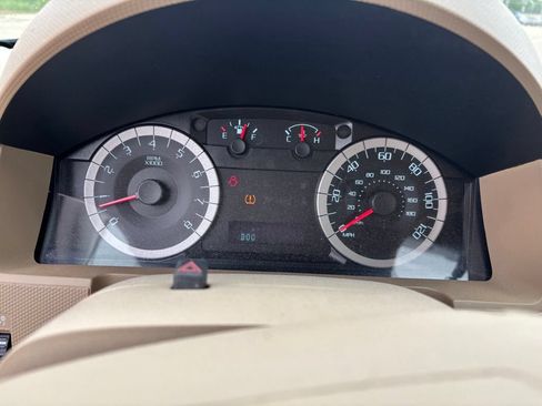 Used 2011 Ford Escape XLT AWD/4WD image 16
