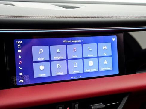 New 2026 Porsche Macan 4 Electric image 19