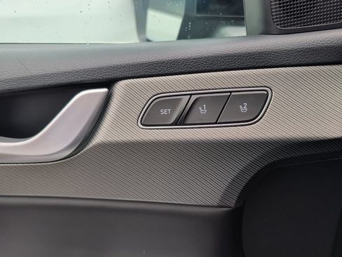 Used 2024 Hyundai Palisade SEL w/ Premium Package FWD image 10