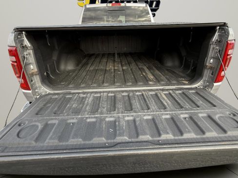 Used 2022 RAM 1500 Limited image 14