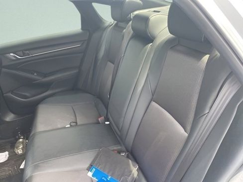 Used 2019 Honda Accord Sport image 16