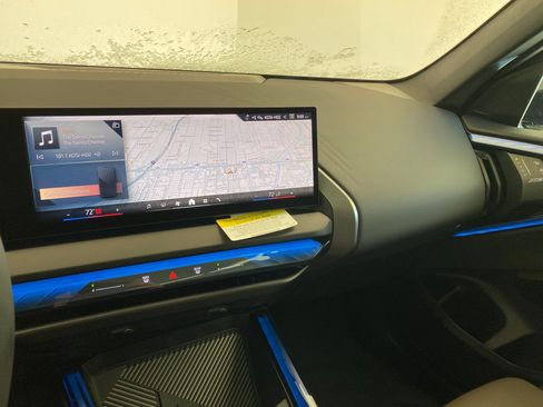 New 2026 BMW X3 xDrive30 w/ M Sport Package image 24