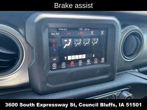 Used 2023 Jeep Gladiator Sport AWD/4WD image 27