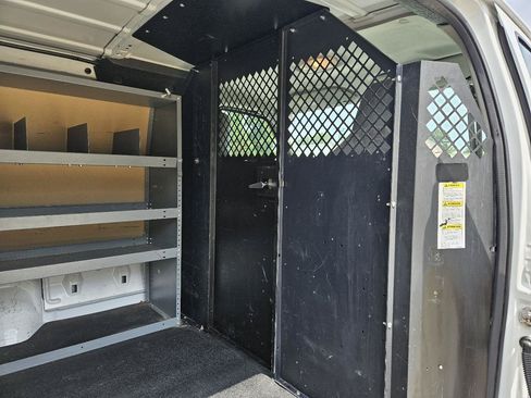 Used 2012 Ford E-250 and Econoline 250 w/ PWR Group RWD image 22