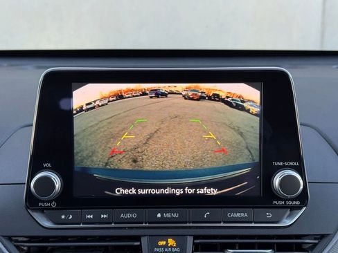 Used 2024 Nissan Altima 2.5 SR image 24