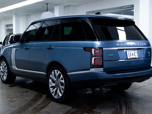 Used 2021 Land Rover Range Rover Westminster Edition image 4