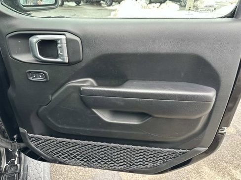 Certified 2022 Jeep Wrangler Unlimited Sport image 8