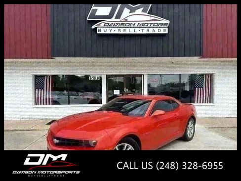 Used 2013 Chevrolet Camaro LT image 1