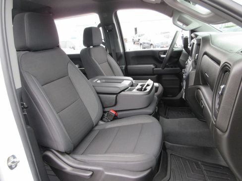 Used 2024 Chevrolet Silverado 2500 Custom w/ Custom Value Package AWD/4WD image 22