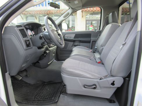 Used 2008 Dodge Ram 1500 Truck SLT image 8