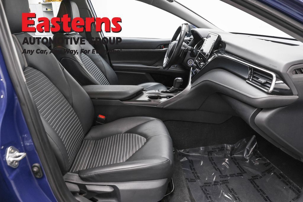 Used 2024 Toyota Camry SE FWD image 23