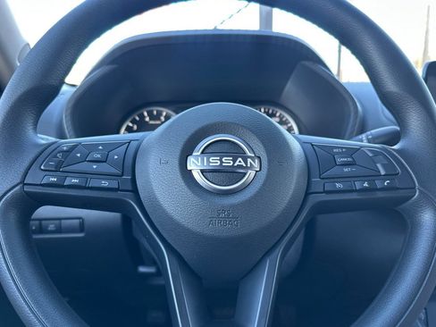 Used 2025 Nissan Sentra S image 34
