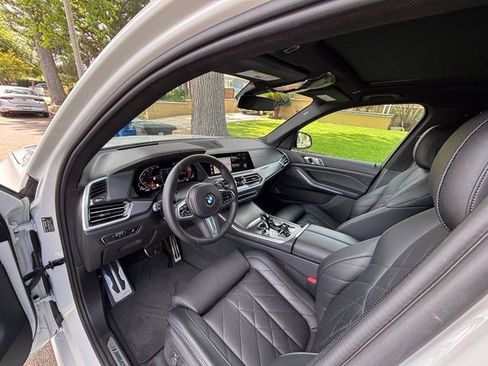 Used 2023 BMW X5 sDrive40i w/ M Sport Package image 28