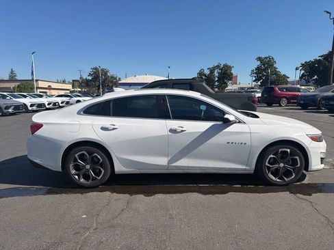Used 2023 Chevrolet Malibu LT FWD image 4