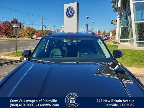Certified 2021 Volkswagen Atlas SE w/ Panoramic Sunroof Package image 5