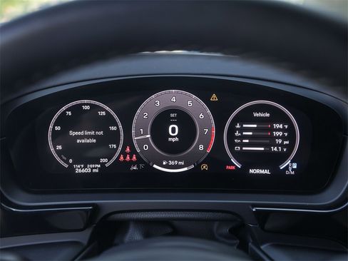 Certified 2024 Porsche Cayenne S image 19