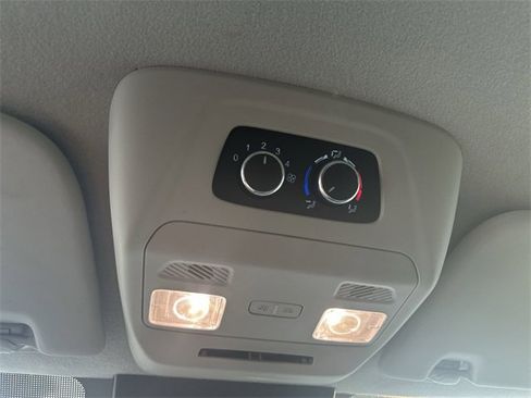 Used 2023 Ford Transit 350 XLT image 16