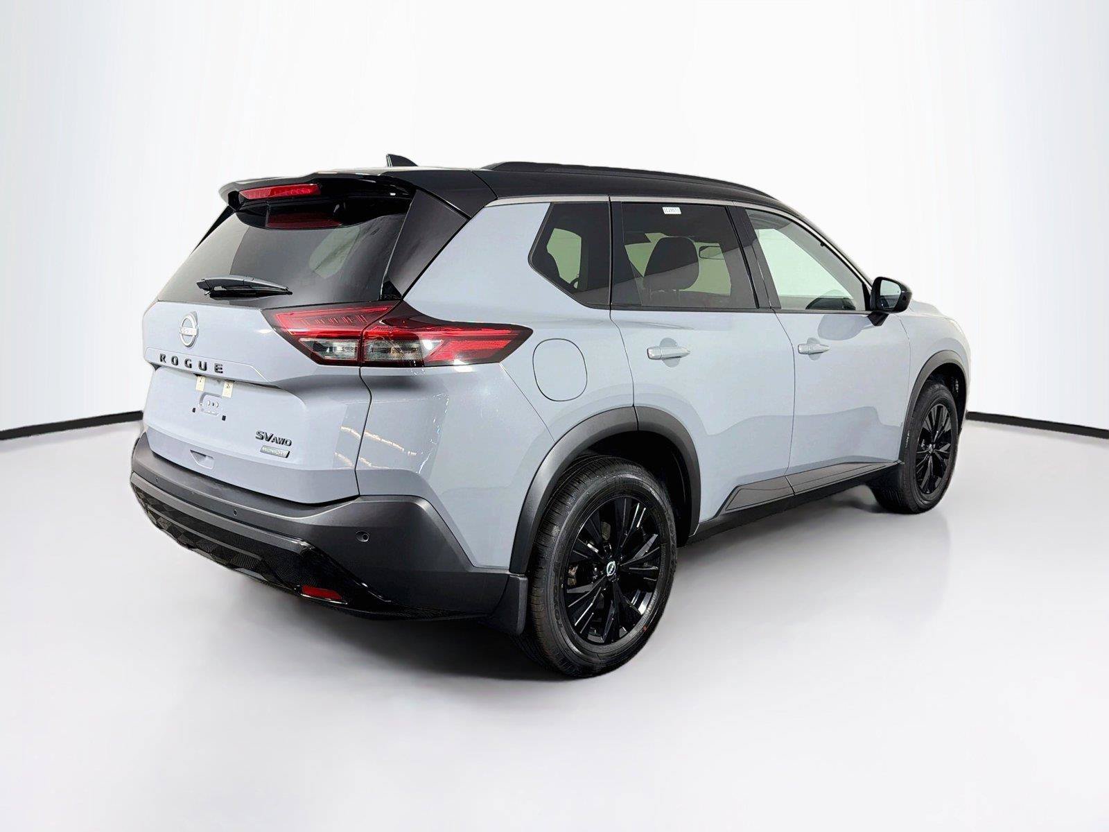 Used 2023 Nissan Rogue SV w/ SV Premium B Package AWD/4WD image 11
