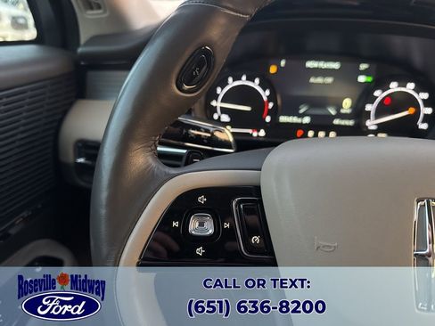 Used 2022 Lincoln Corsair AWD w/ Premium Package image 26