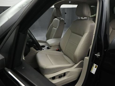 Used 2022 Volkswagen Atlas SE FWD image 8