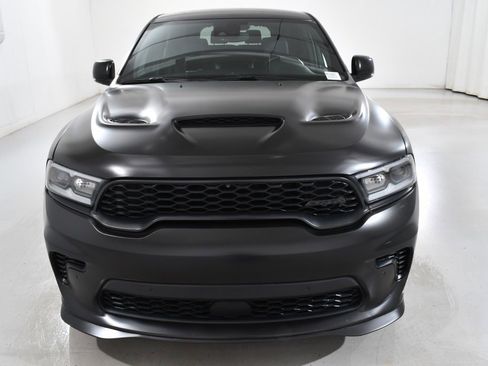 Used 2021 Dodge Durango SRT Hellcat w/ Technology Group image 3