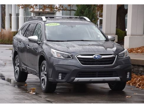 Used 2022 Subaru Outback Touring w/ Popular Package #2 image 2