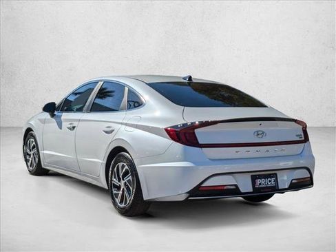 Used 2022 Hyundai Sonata Blue image 8