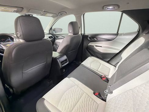 Used 2019 Chevrolet Equinox LS FWD image 26