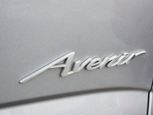 Certified 2024 Buick Enclave Avenir w/ Avenir Technology Package image 13